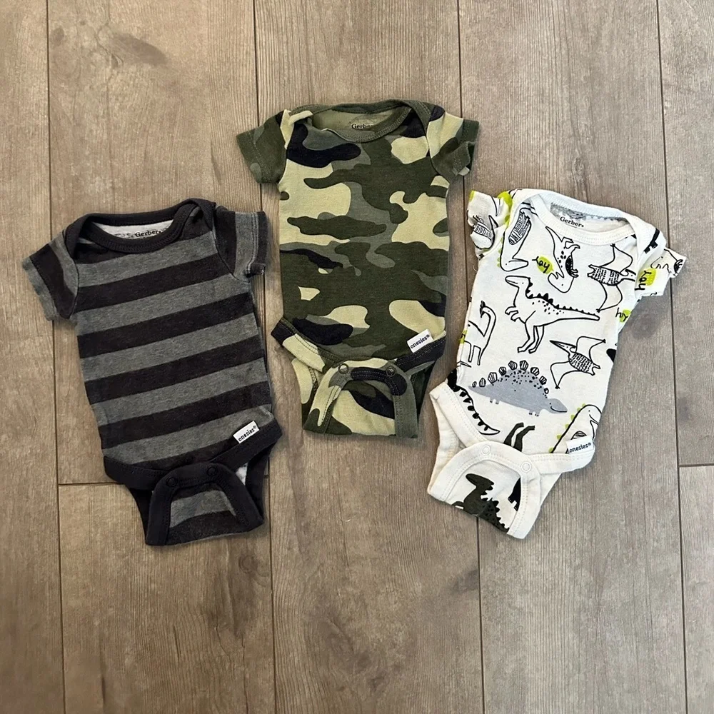 Baby boy bodysuit shirt bundle - preemie